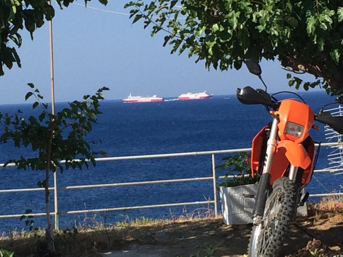Villa Bonatsa Andros Home Batsi  Bagian luar foto