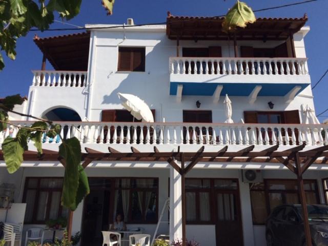 Villa Bonatsa Andros Home Batsi  Bagian luar foto